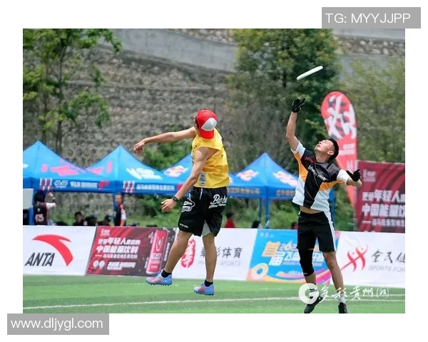 上海极限运动队耐力争议引发热议运动员训练与比赛表现的深度探讨 上海极限运动队耐力争议引发热议运动员训练与比赛表现的深度探讨