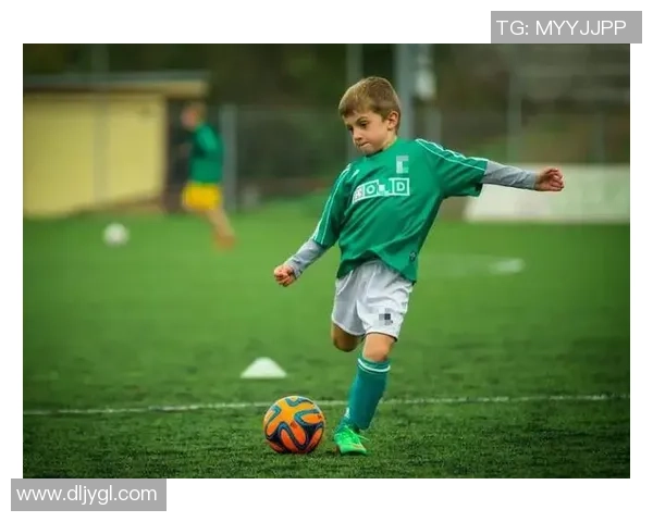 专访陈敏：探讨足球成功背后的秘诀与经验分享