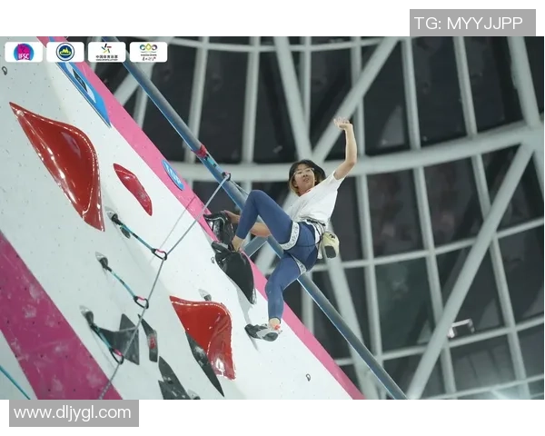 全国街舞大赛特别报道：南京攀岩队如何实现舞蹈与攀岩的完美结合