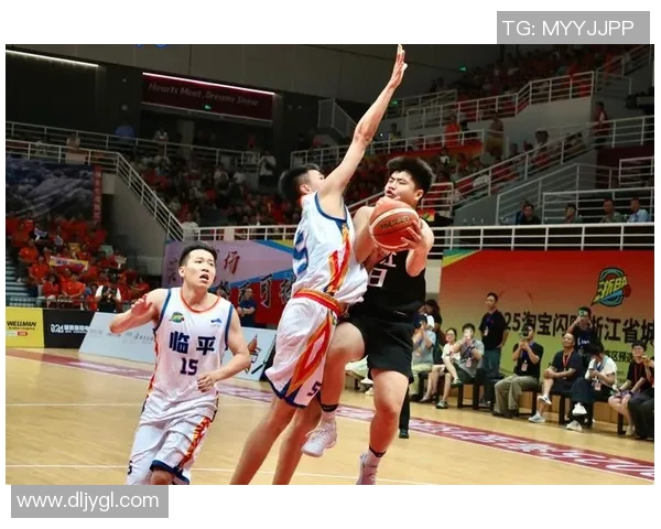 杭州篮球队全方位压制对手的得失分析与未来展望